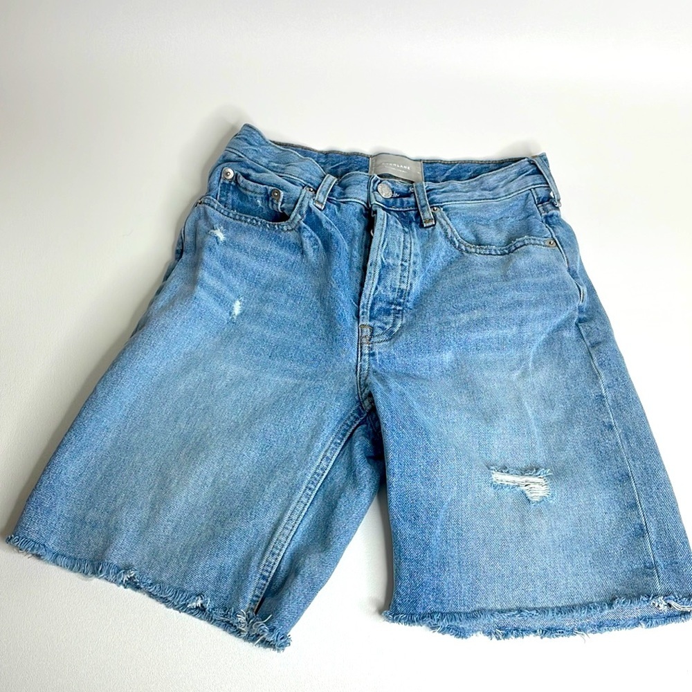 Everlane The Cheeky Long Short light wash size 24